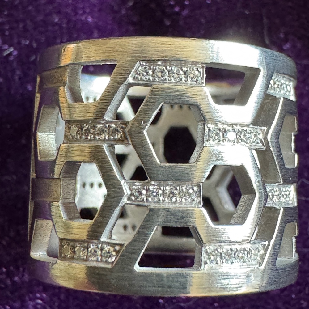 Authentic India Hicks Sterling And Diamond Hexagon Ring- Size 7-Like new
